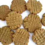Sunflower Seed Butter Cookies | Easy nut-free and dairy-free sunflower seed butter cookies for the holiday season or any occasion.