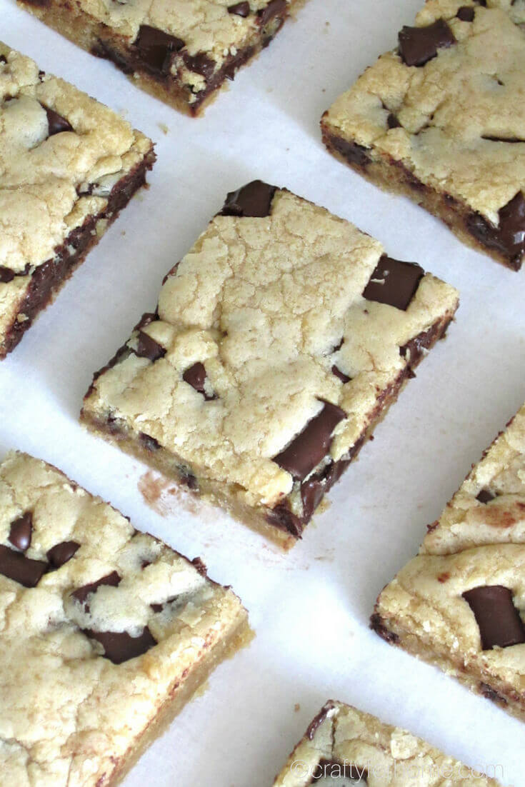 Chocolate Chunk Cookie Bars | Crafty For Home
