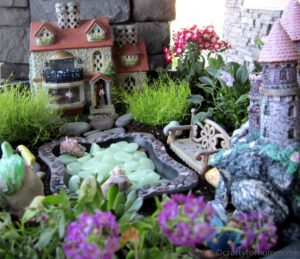 Miniature garden for kids