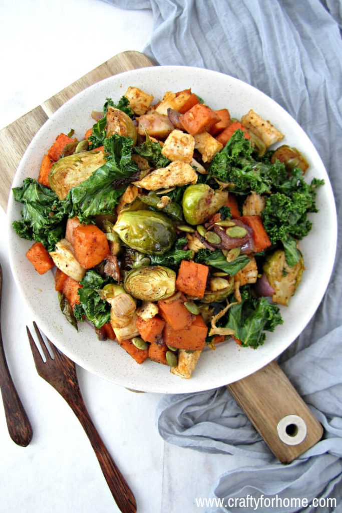 A plate of leftover turkey with veggies