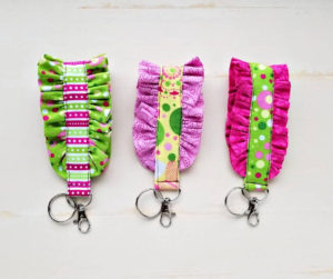 Easy Ruffled Fabric Key Fob Tutorial