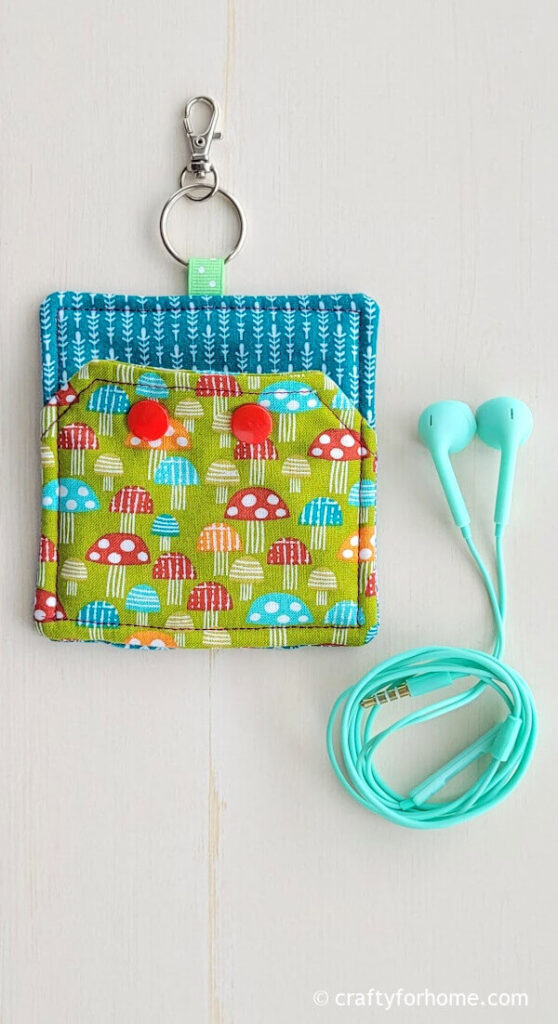 DIY Earbud Pouch Keychain Tutorial Crafty For Home
